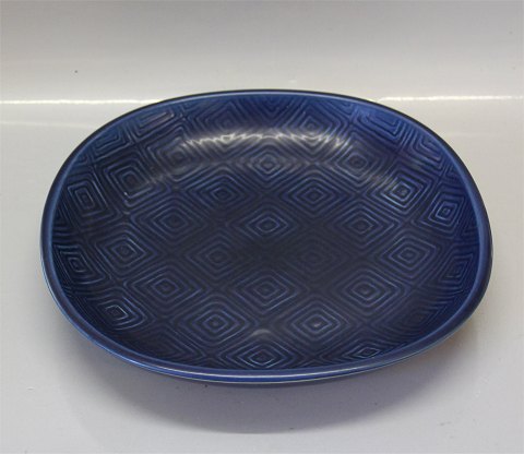 Royal Copenhagen Aluminia Faience 
2675 Marselis blue dish 30 x 5 cm with squares in pattern 1955