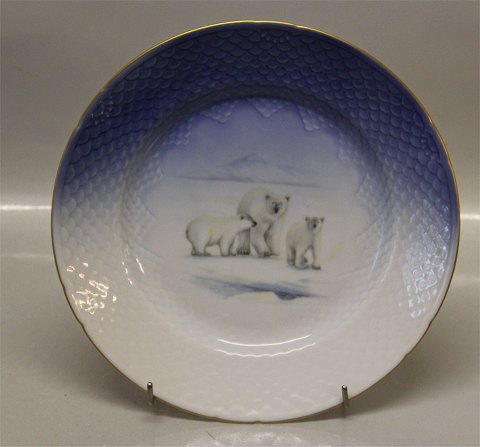 WE BUY
Greenland B&G Porcelain
 Kalaallit Nunaanni pingortitaq  - Greenlandic Scenery Collection 026-326 
Lunchon plates