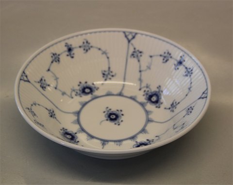 Blue Fluted Danish Porcelain 600-1 Soup plate 4.8 x 17 cm (1016768)
