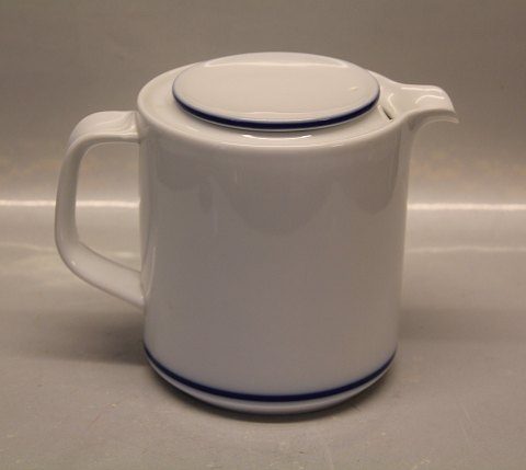 HANK BLUE Marine Bing & Groendahl White Dinnerware, Magnussen 414 Coffee pot - 
Tea Pot 15 x 20 cm
