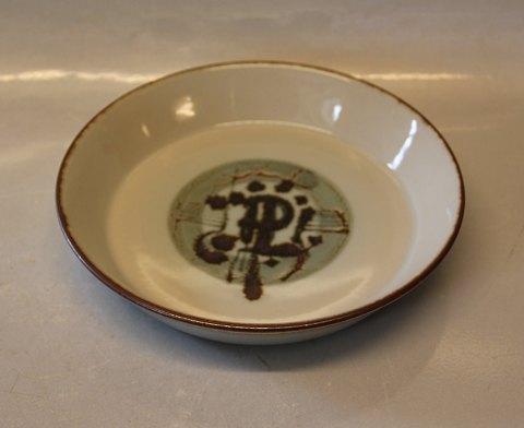 Thule, Desiree 	Soup plates 18.5 cm