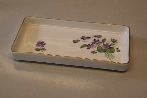 B&G Porcelain B&G 364 Tray with viola 19.5 x 9.5 cm