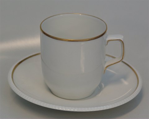 B&G Vega Sigvard Bernadotte 102 Cup 7 x 6.7 cm  and saucer 14 cm 1.25 dl (305)