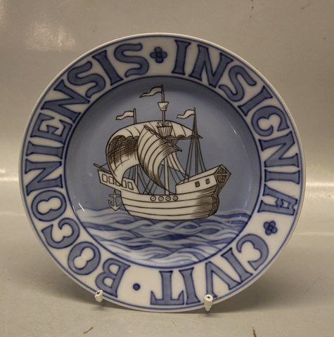 B&G Insgnia Civit Bogoniensis Town Plates with Coat of Arms of Bogense: Sail 
ship  Signed MDJ 24.2 cm Martha Dahl Jensen
