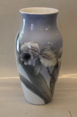 155-137 RC Vase Lilje blomster 31.5 cm  Kongelig Dansk