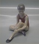 Royal Copenhagen figurine 
5268 RC Ballet dancer 10.5 x 14 cm Sterett Kelsey