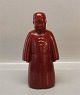 Sv. Lindhard red glazed Chinese in traditionel dress 28 cm