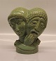 Ej blot til lyst! Svend Lindhart Buste med masker Grøn glasur 23 x 21 cm 
Melpomene