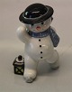 Royal Copenhagen figurine 0315 RC Winther series, Snowman, Father Max with lamp 
9 cm (1249315) Henny Iversen 2006
