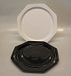 Café B&G Art Pottery tableware Cafe Black and White
325 Plate 24 cm / 9.5" (025)