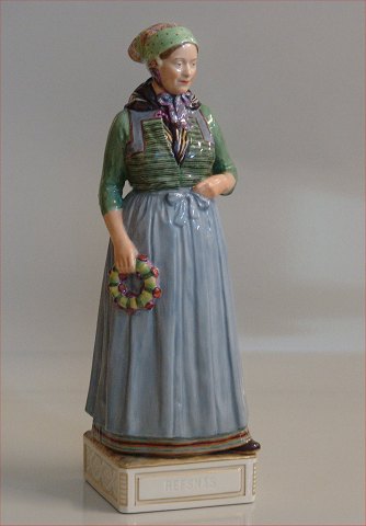 Kongelig Dansk 12166 Kgl. Kvinde i Egnsdragt fra Refsnæs 31 cm
