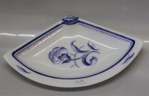 Bing & Grondahl  Jubilee Service 041 b Dish for crudités 18 cm