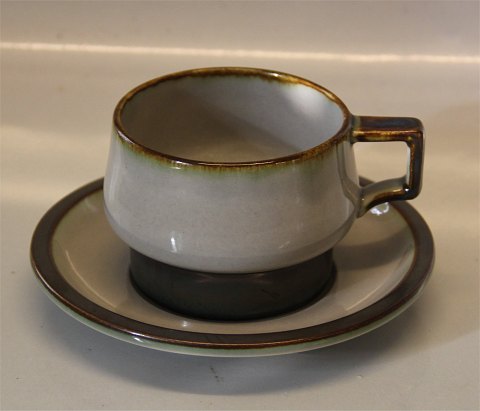 Dansk B&G TEMA Stentøjstel Stoneware 475 Tekop 6.5 x 9 cm og underkop 15 cm