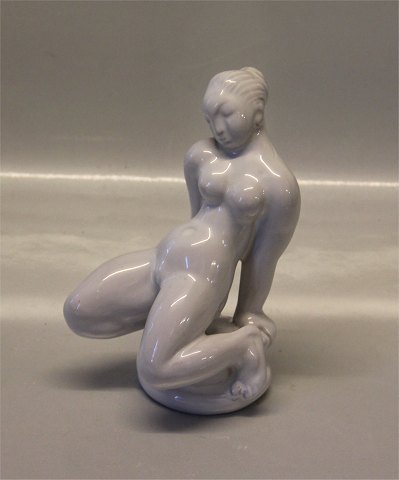 Kai Nielsen Statuette Hvid Kähler "Prinsessen på ærten" 18 cm
