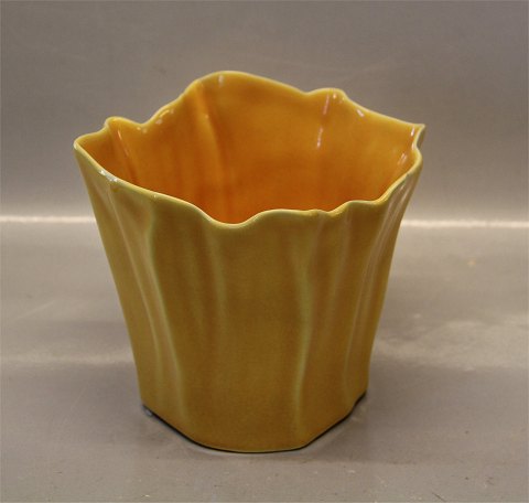 Natura Royal Copenhagen Yellow Ole Kortzau Vase 12 x 15 cm