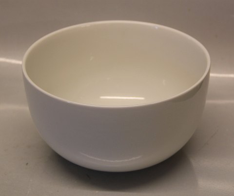 White Pot Design Grethe Meyer Royal Copenhagen Porcelain 6260 Bowl 10.7 x 19 cm
