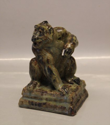 Royal Copenhagen Art Pottery Unique - Sitting Monkey on squarre base 18 x 12 cm 
Signed Knud Kyhn 1955
