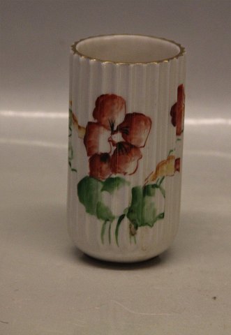Lyngby Riflet Vase dekoreret med blomster 10 cm