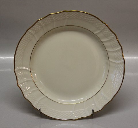 1623-878 Lunch plate (621) 22 cm / 8 2/3" Curved #878 Cream with gold rim Royal 
Copenhagen Tableware
