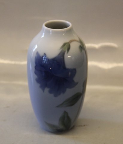 Kongelig Dansk  1910-239 Kgl. Vase med blå blomst 14 cm