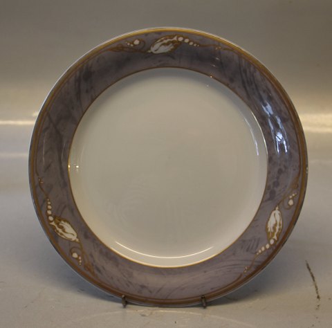 Royal Copenhagen  Grey Magnolia 622 Luncheon plate 22 cm
