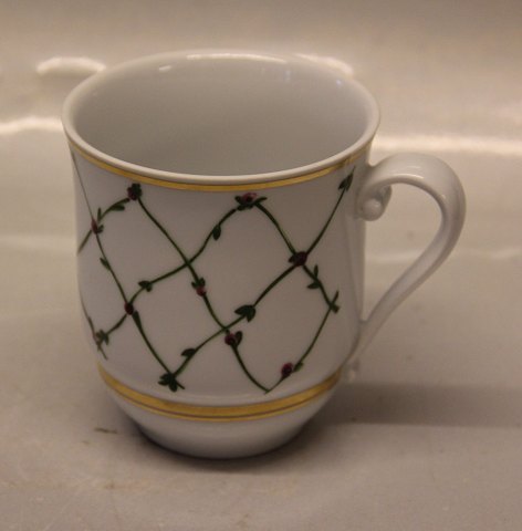 Christmas Joy Royal Copenhagen Christmas cup 200? Jette Frölich Design MUG