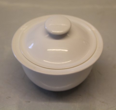 Camelia B&G White Stoneware tableware  302 Sugar bowl with lid 11/ 4.25"