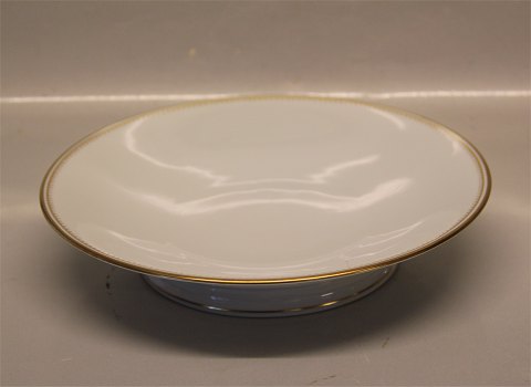 	206 Bowl on foot 5 x 24 cm B&G Minuet White form, saw tooth gold rim, form 601