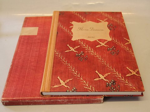 Book Grandjean, Bredo L. 	Flora Danica Stellet Alfred G. Hassings Forlag 1950 No 
1917 af 2000
