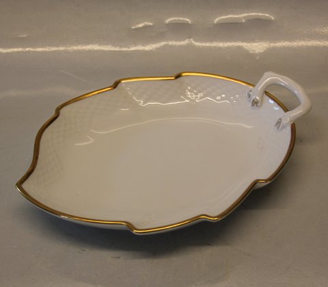 B&G Hostrup - hvidt med guld  199 Bladformet, (stor) 25 cm (357)