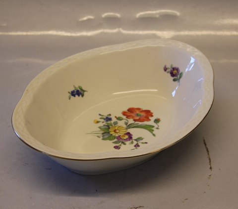 012 b Vegetable bowl, oval 24.5 cm (573) B&G Saxon Flower Creme porcelain