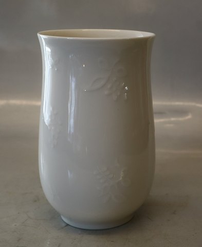 4220 RC White Vase with relief 15.5 cm Thorkild Olsen
 Royal Copenhagen