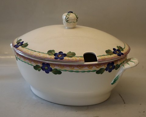 Viol Aluminia 
625-681 Tureen (Krone Crown form) Viola III 20 x 35 cm  (JO) Christian Joachim 
1909
