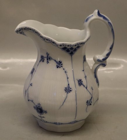 646-1 Milch jug / Pitcher  0,73 l / 20 cm Blue Fluted Danish Porcelain half lace