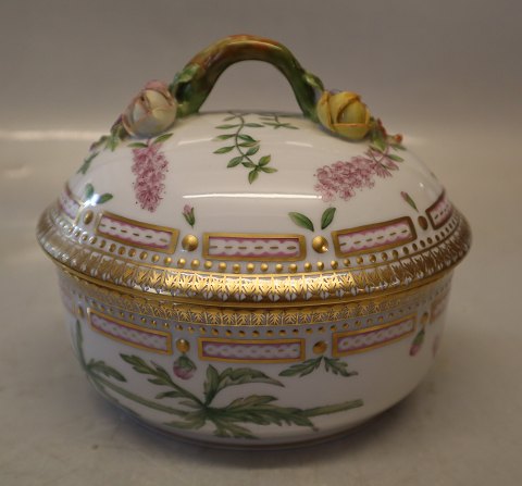 20-3582 Small Tureen / Sugar bowl 15 x 16 cm Flora Danica Danish Porcelain