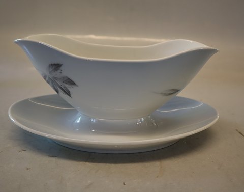008 A Soveseskål ca 8.5 x 19 cm B&G Løvfald