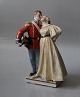 Royal Copenhagen figurine 
1180 Soldier and princess Chr. T. 1909 19 cm Over glaze decorated