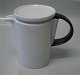 HANK Bing & Groendahl White Dinnerware, Magnussen 822 Pitcher with handle and 
lid 15 cm