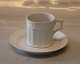 11548 Chocolate cup 5.6 x 6.1 cm , 11 cl & saucer 12.4 cm  (1114053) White Fan 
Royal Copenhagen  Dinnerware