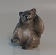 Royal Copenhagen figurine 2842-1223 RC Bear with paw raised Knud Kyhn 1928 9 x 9 
cm