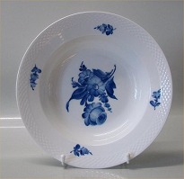 Royal Copenhagen Denmark Blue Flowers Braided Blue & White CompoteFooted  Dish