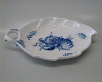 Klosterkælderen - Danish Porcelain Blue Flower braided Tableware 8167-10  Small butter pad 7.4 cm - Danish Porcelain Blue Flower braided Tableware  8167-10 Small butter pad 7.4 cm